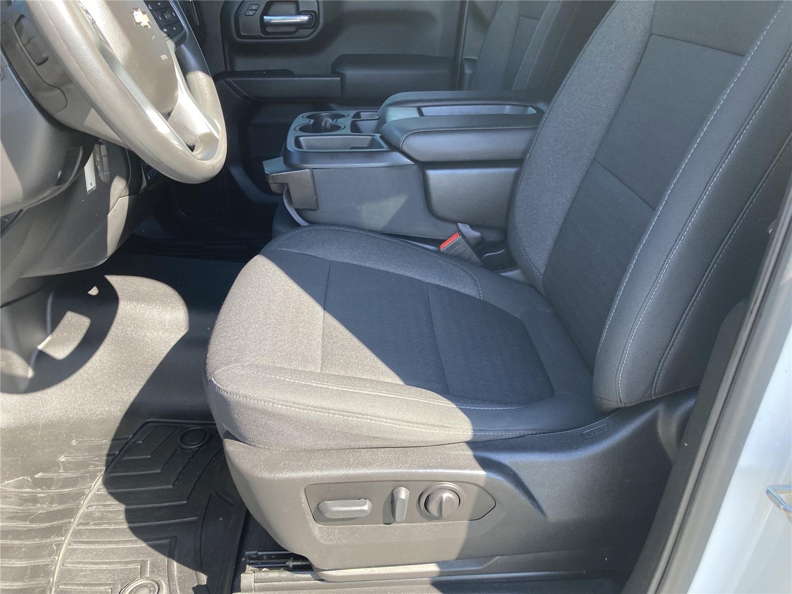 2022 Chevrolet Silverado 1500 Custom photo 22