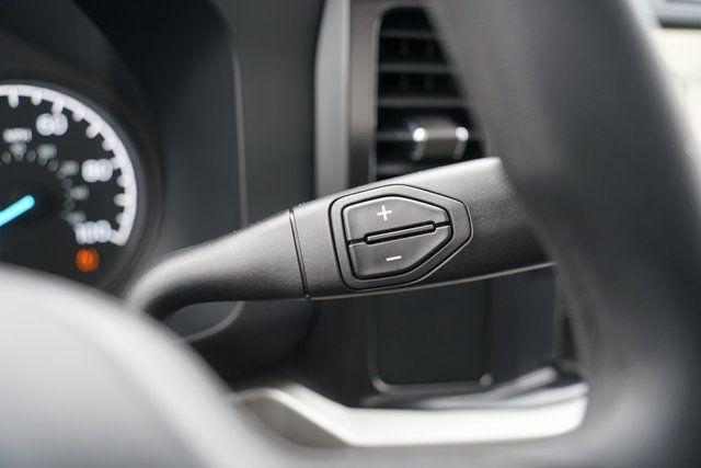 2025 FORD F-250 - Image 41