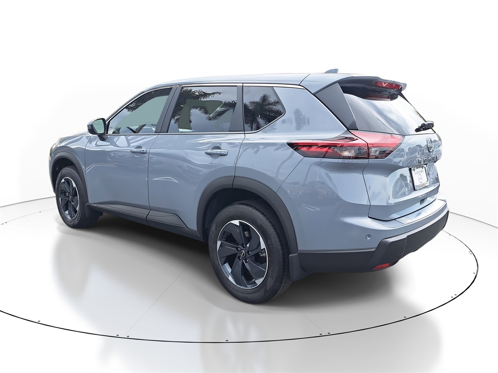 2026 Nissan Rogue SV photo 5
