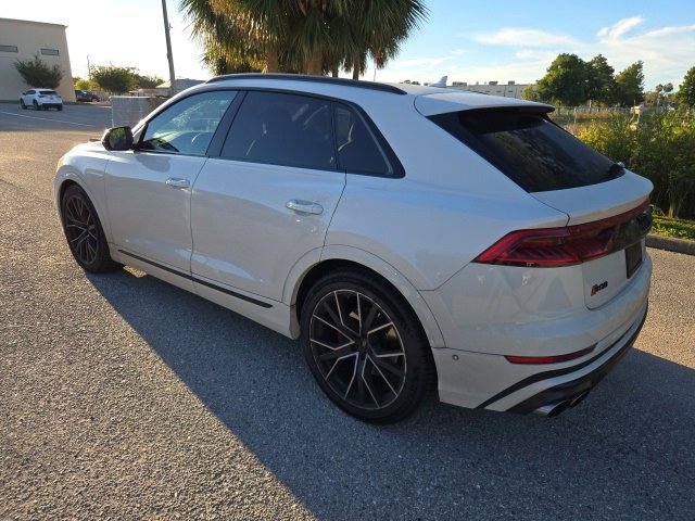2023 Audi SQ8 Prestige photo 3