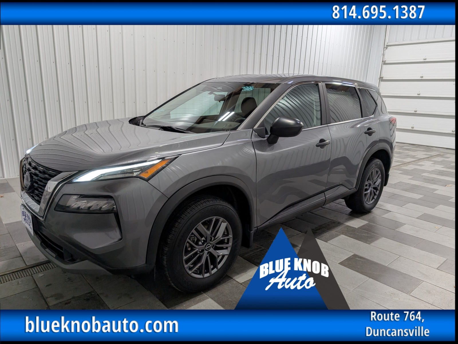 2023 Nissan Rogue S's photo