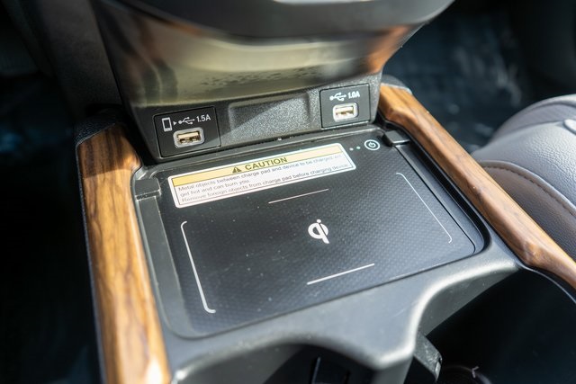 2022 Honda CR-V Touring photo 24