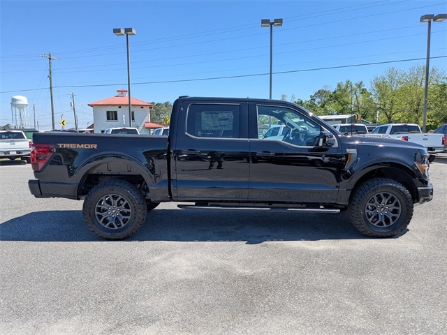 2025 Ford F-150 Tremor photo 3