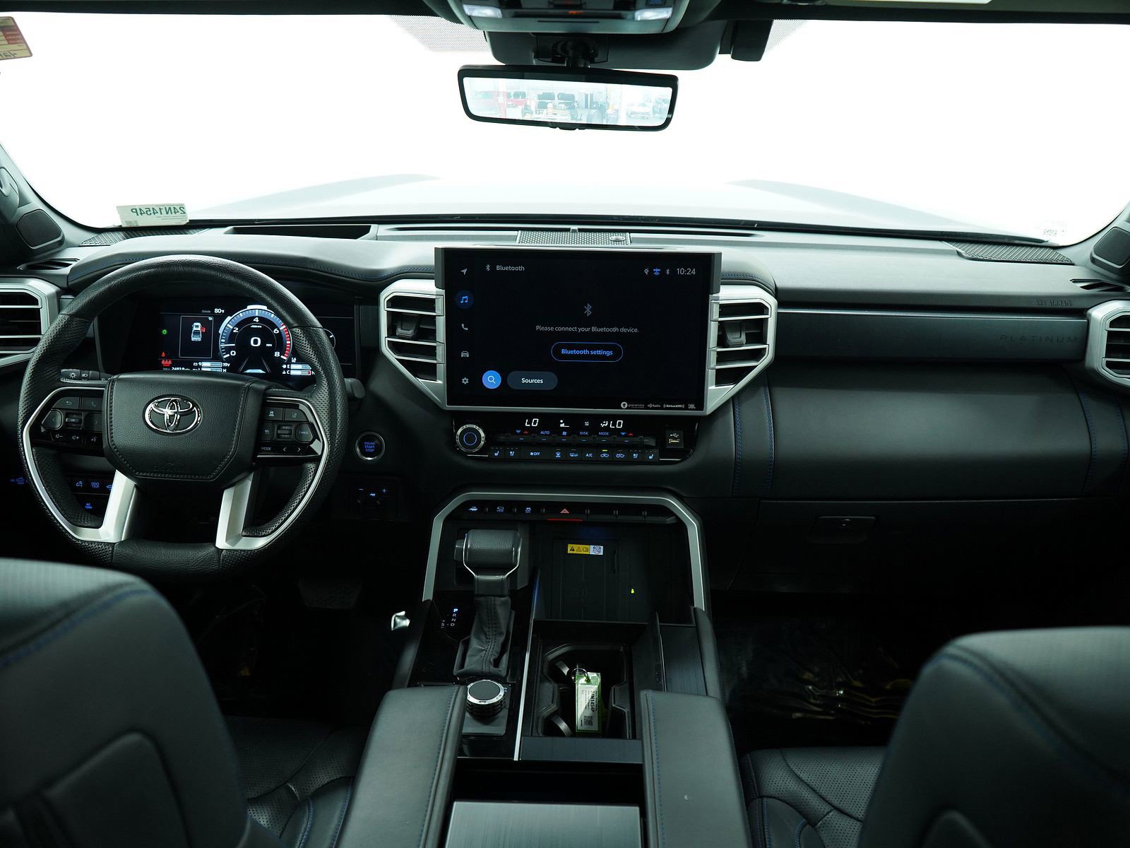 2024 Toyota Tundra Platinum photo 12