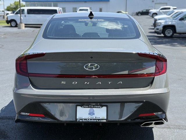 2022 Hyundai Sonata SEL photo 5
