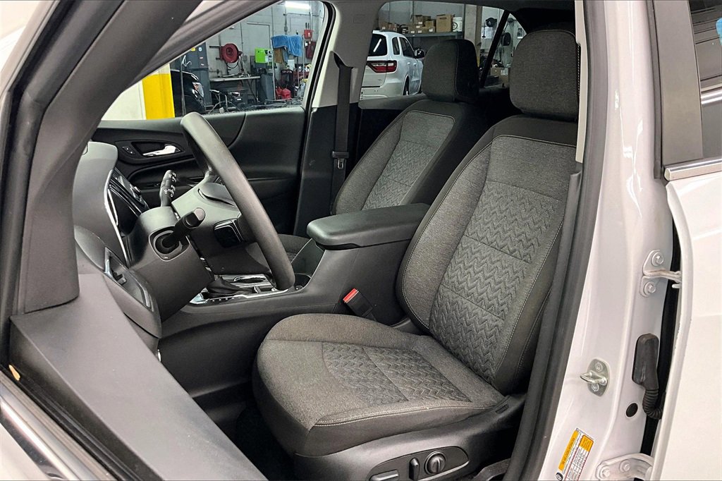 2023 Chevrolet Equinox LT photo 20