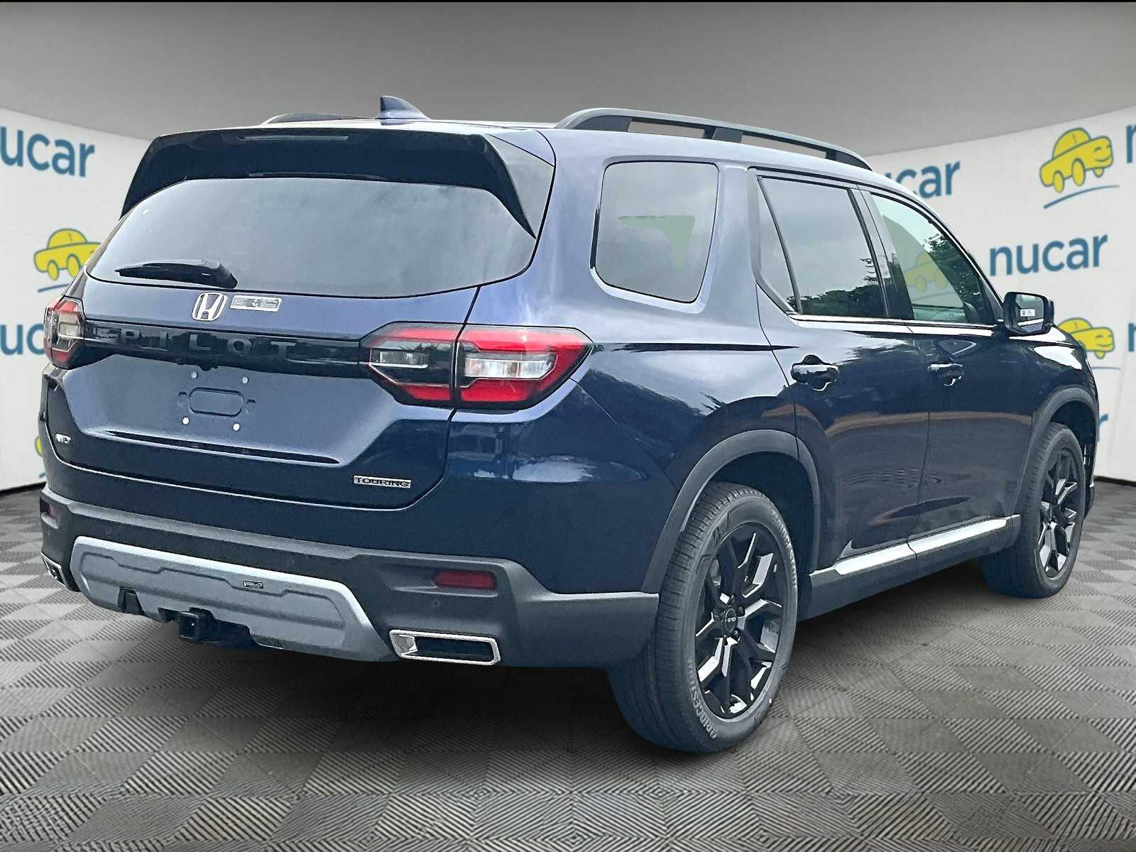 2025 Honda Pilot Touring photo 6
