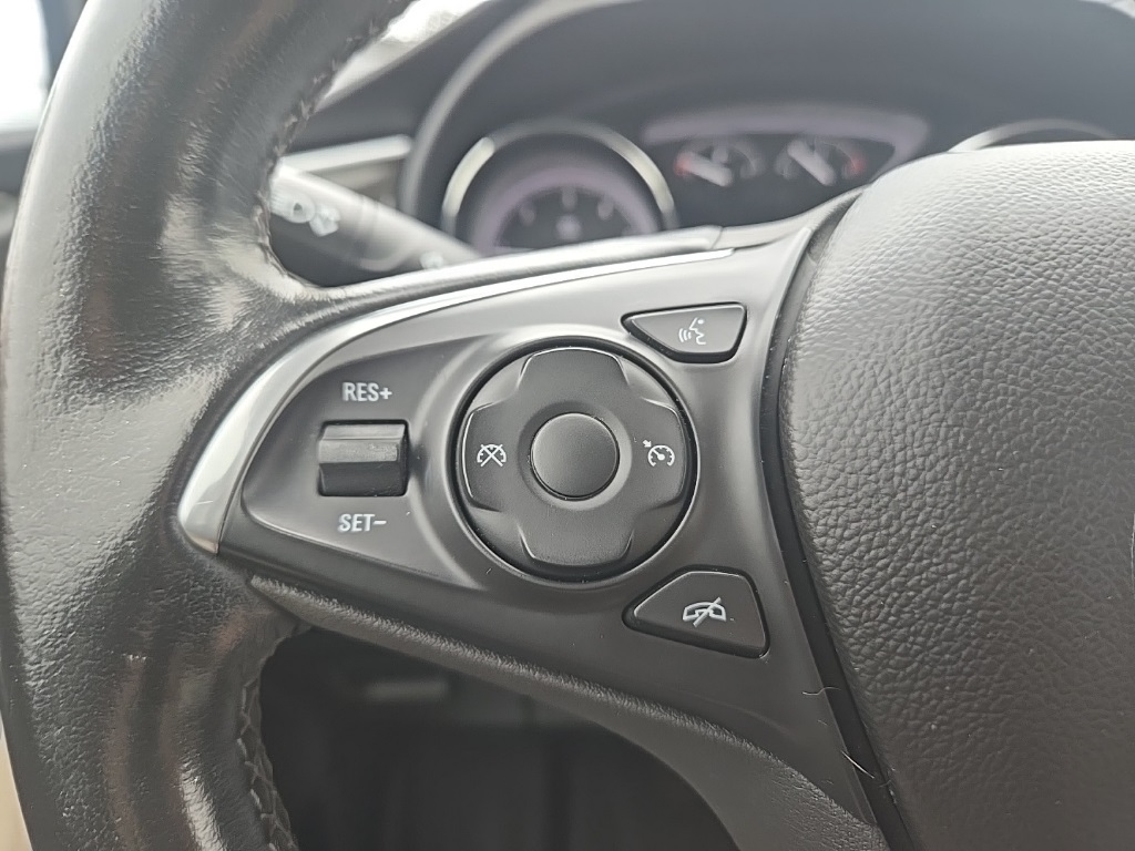 2020 Buick Envision Preferred photo 17