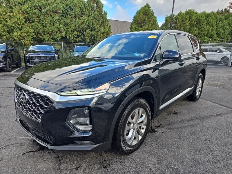 2020 Hyundai Santa Fe SEL photo 3