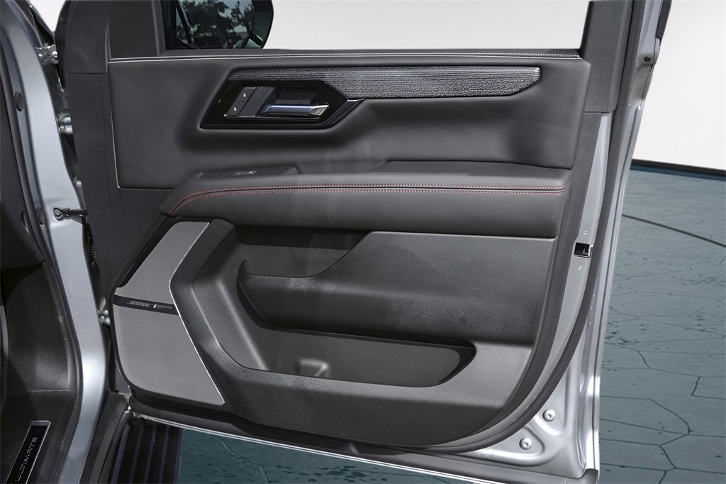2025 Gmc Yukon AT4 Ultimate photo 30