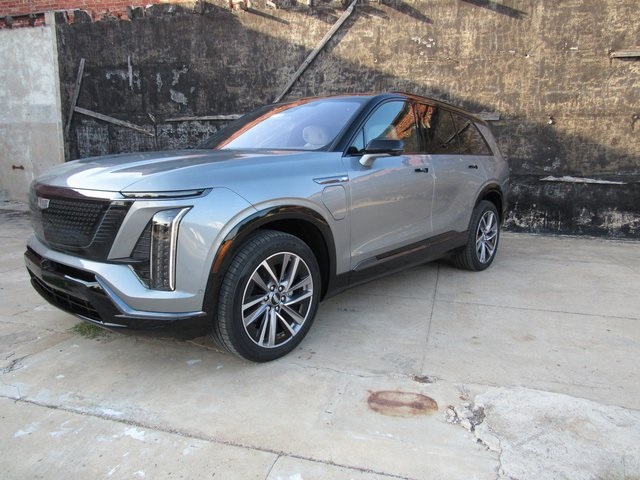 2026 Cadillac VISTIQ Sport's photo