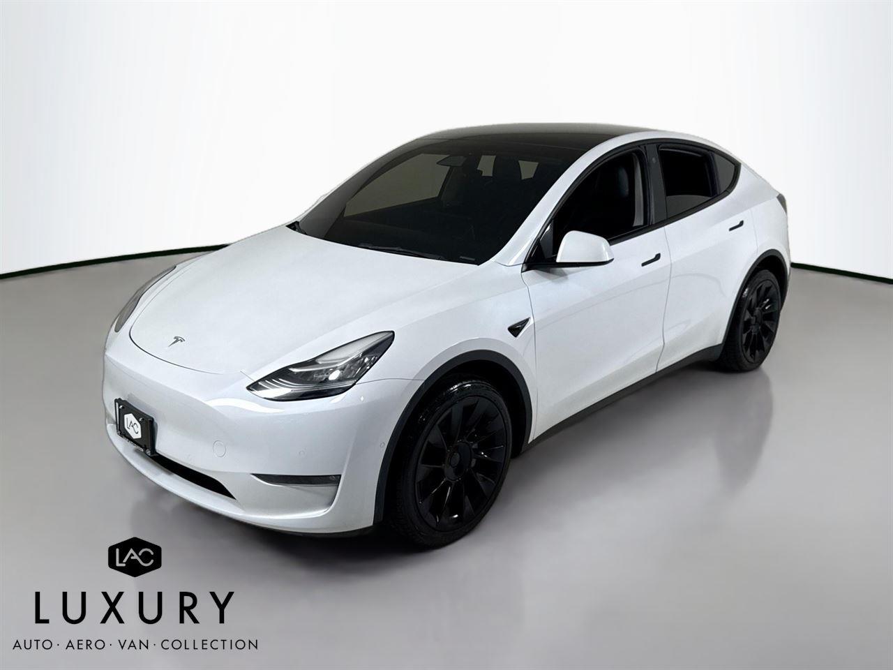 Used 2022 Tesla Model Y Long Range with VIN 7SAYGDEE0NF481342 for sale in Scottsdale, AZ