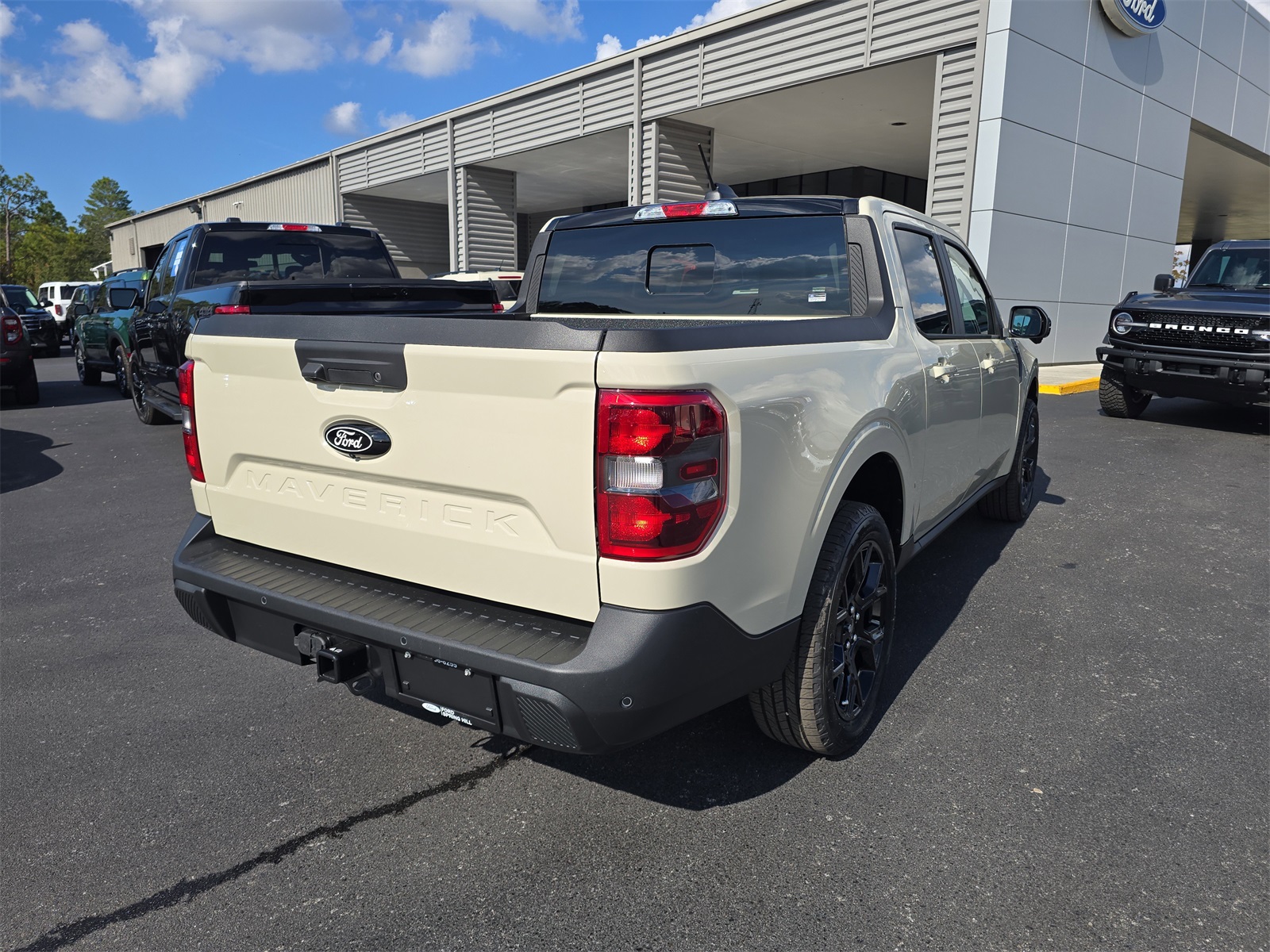 2025 Ford Maverick Lariat photo 4