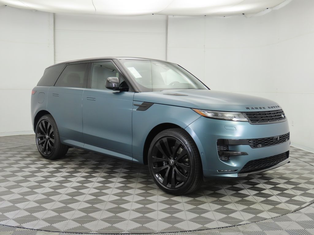 2025 Land Rover Range Rover Sport SE photo 3