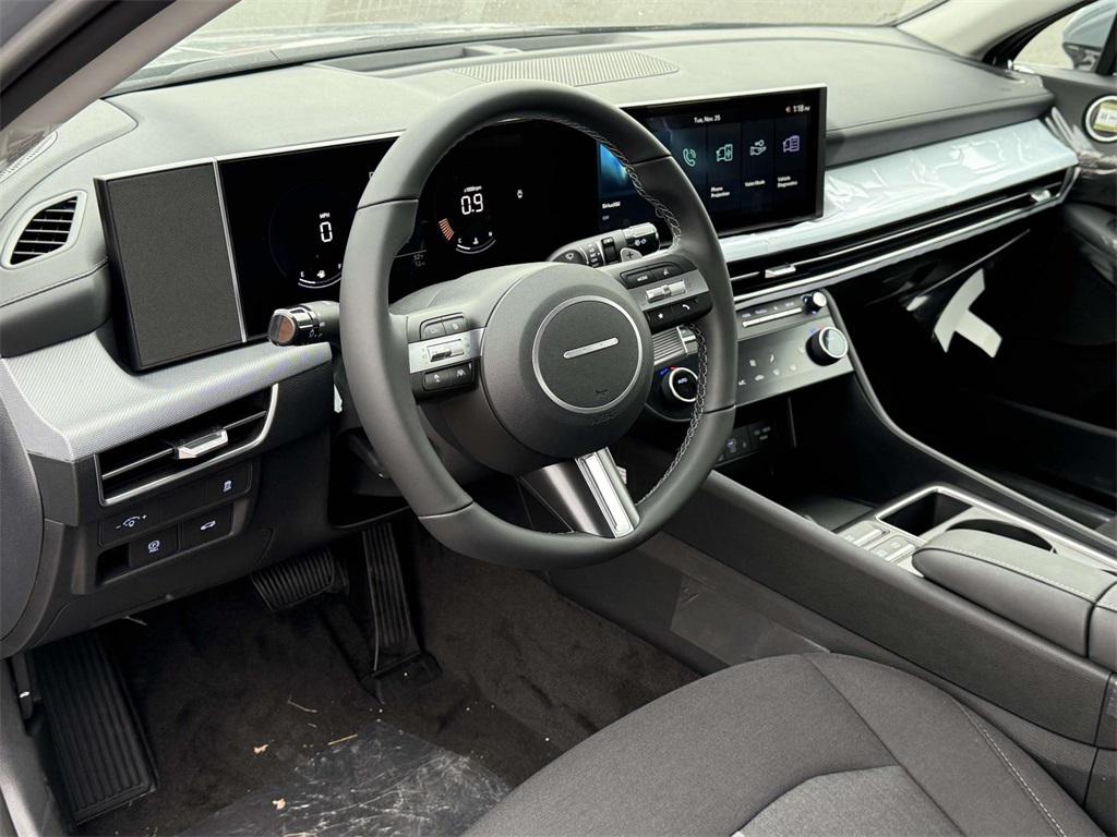 2026 Hyundai Sonata SEL Sport photo 2