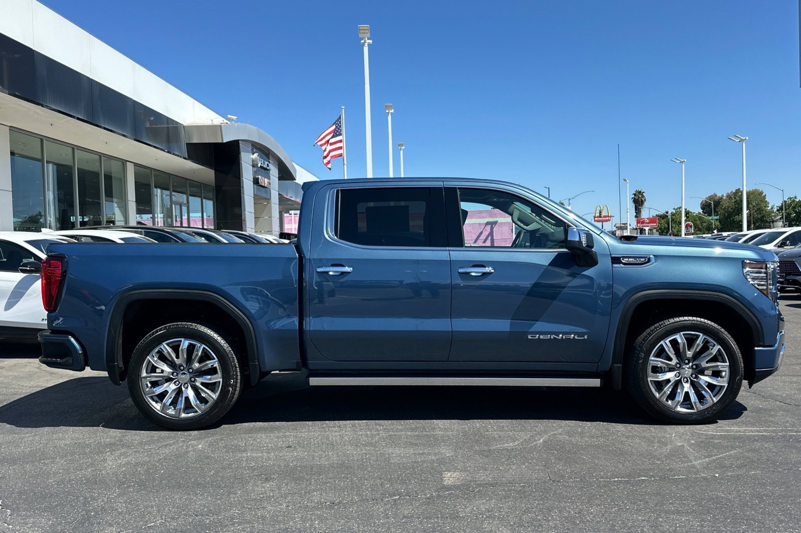 2026 Gmc Sierra 1500 Denali photo 4