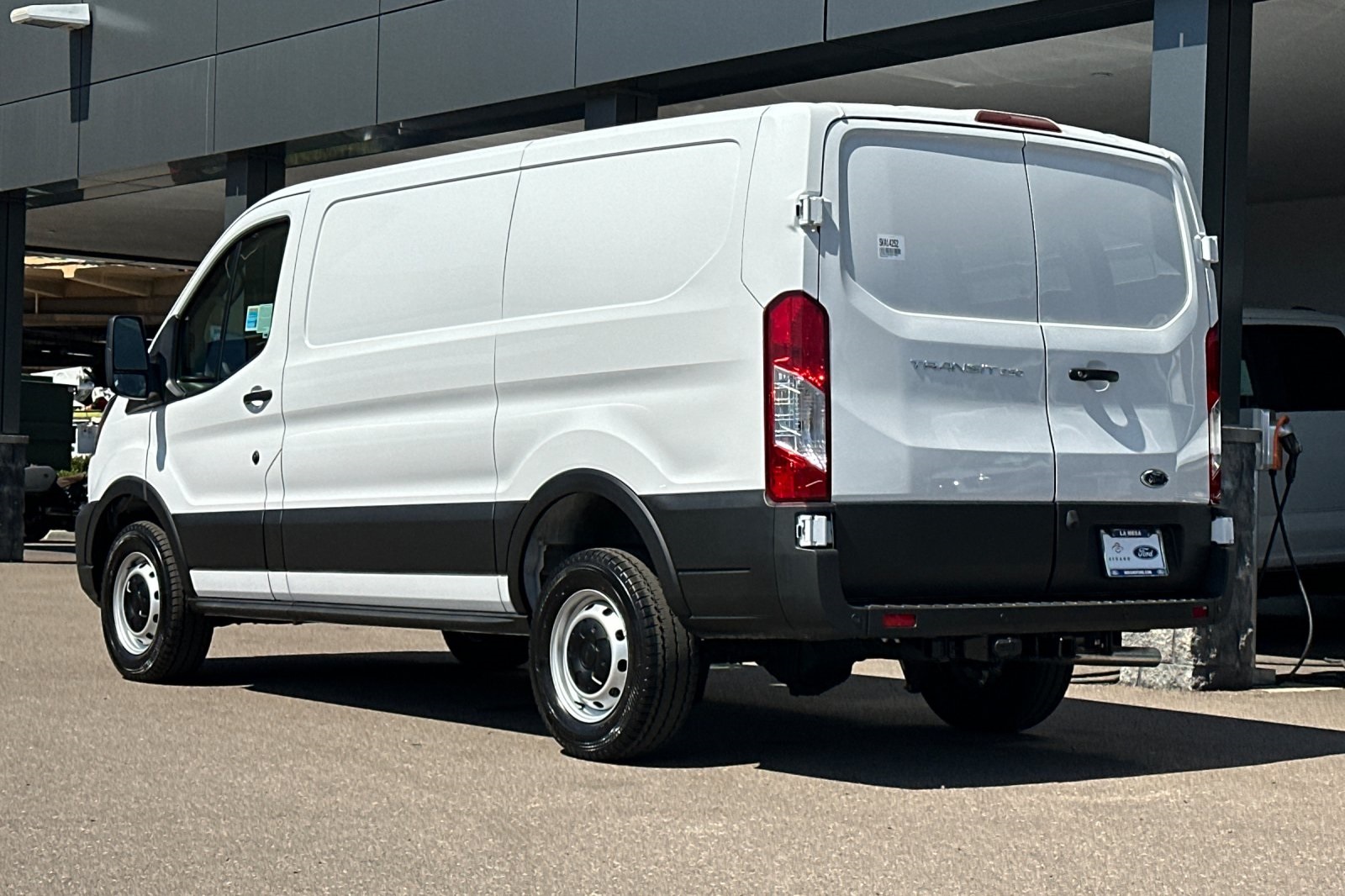 2025 Ford Transit Cargo Van photo 5