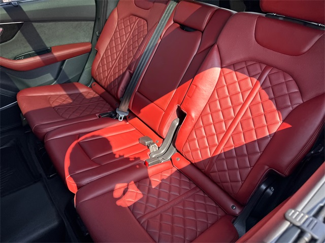 2021 Audi SQ7 Prestige photo 26