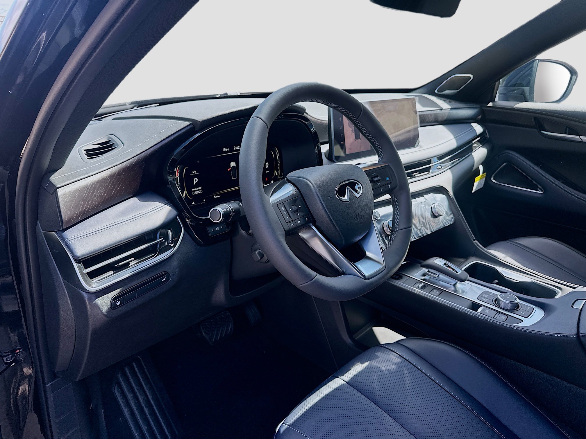 2026 Infiniti QX60 AWD photo 7
