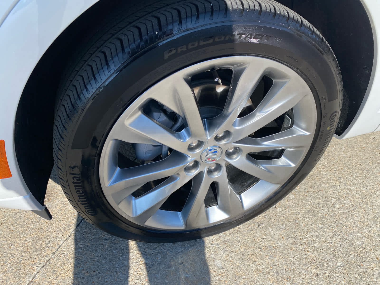 2023 Buick Envision Avenir photo 32
