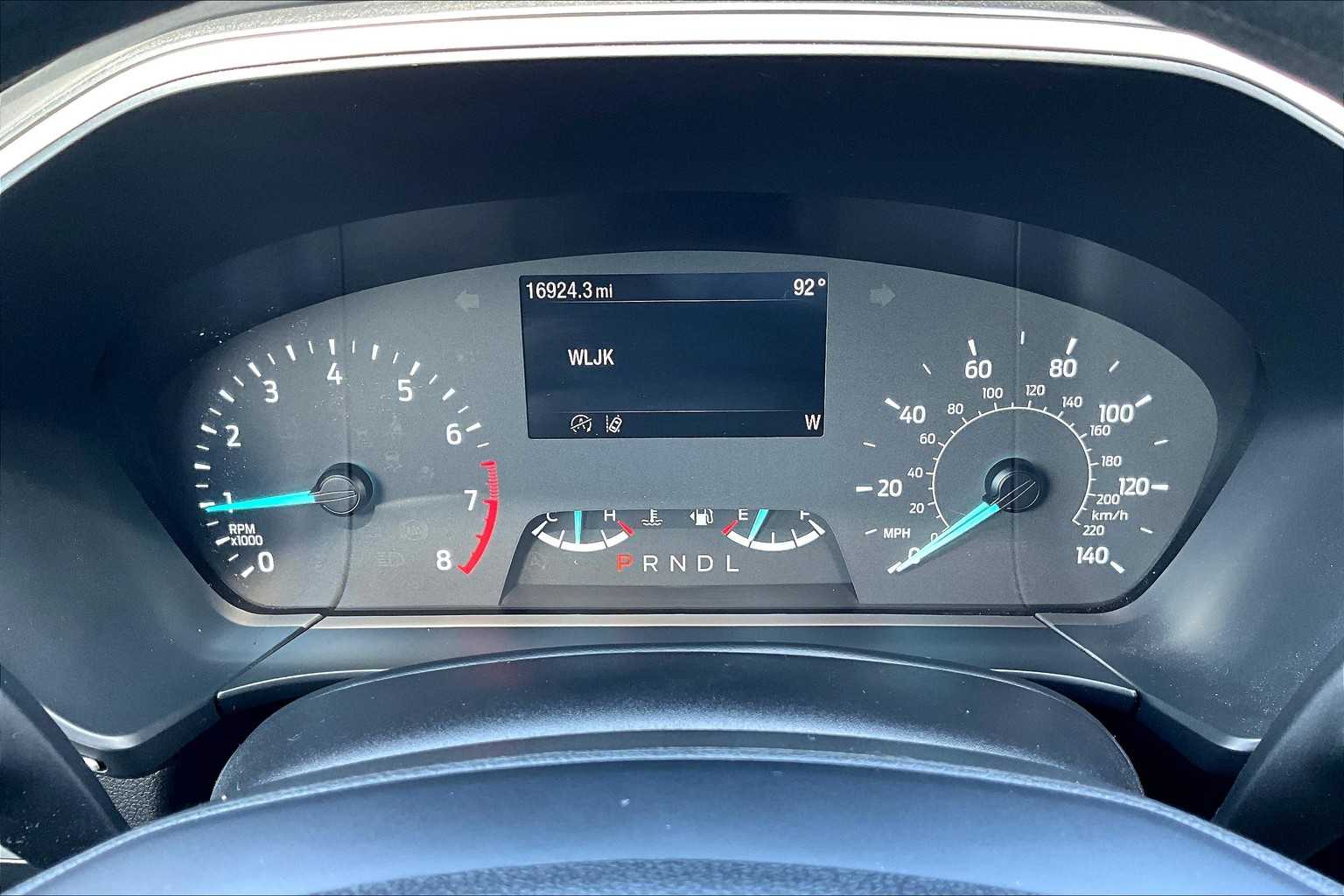 2022 Ford Escape SE photo 25