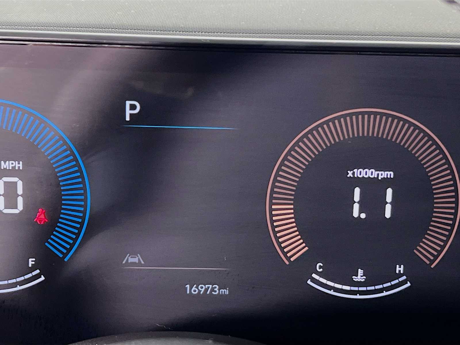 2024 Hyundai Kona SEL photo 10