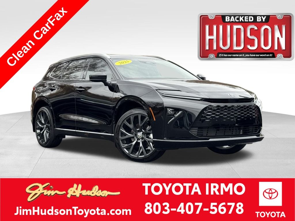 2025 Toyota Crown Signia Limited's photo