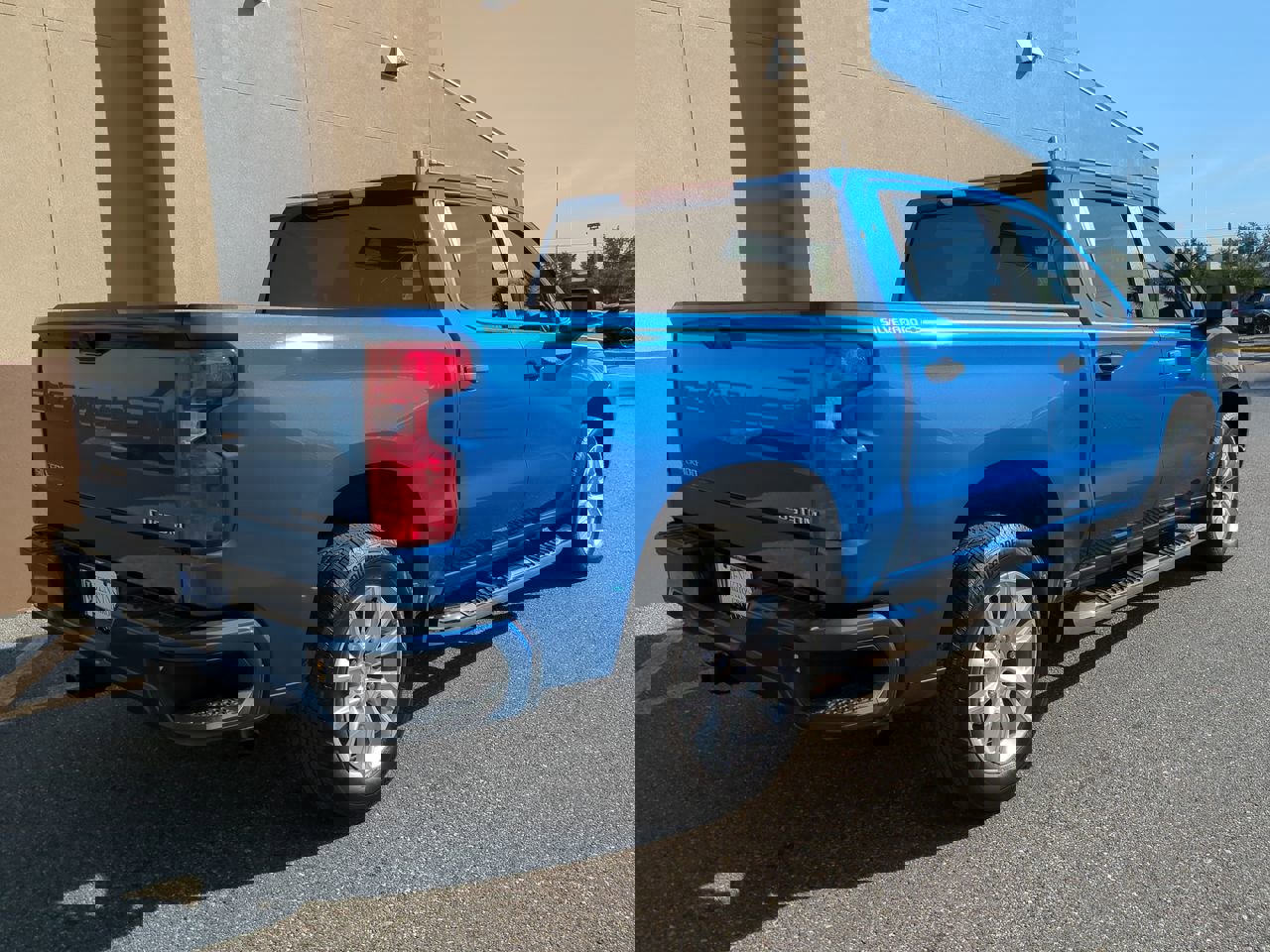 2022 Chevrolet Silverado 1500 Custom photo 4