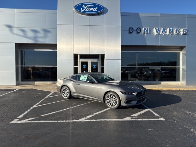 2026 Ford Mustang EcoBoost Premium's photo