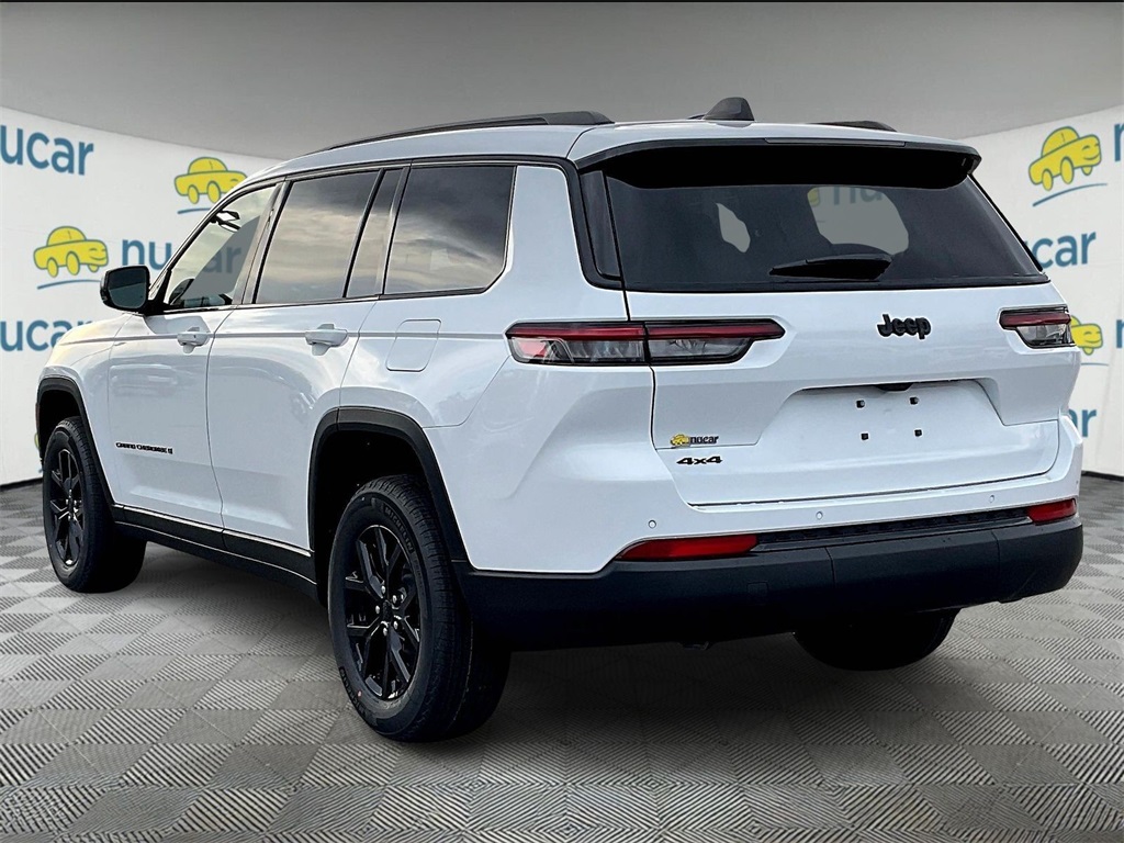 2025 Jeep Grand Cherokee Altitude X photo 3