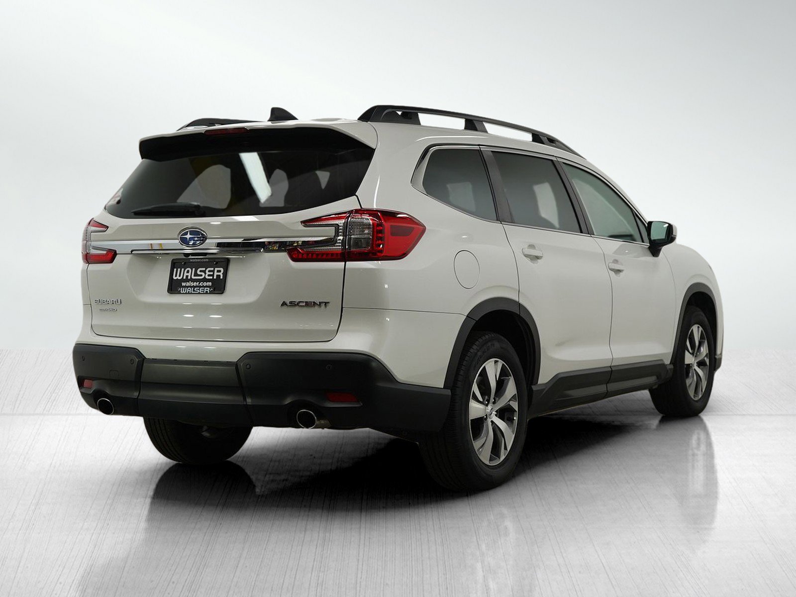 2024 Subaru Ascent Premium photo 4