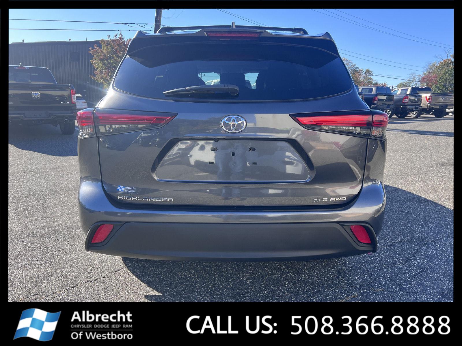 2020 Toyota Highlander XLE photo 4