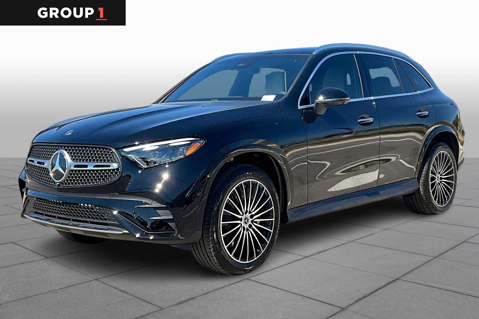 2026 Mercedes-Benz GLC Base's photo