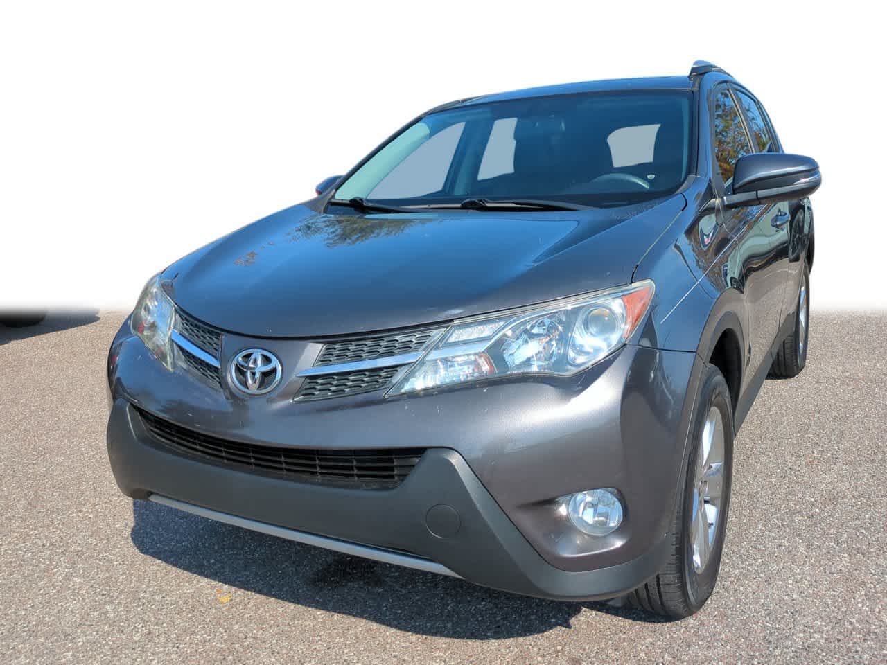 2015 Toyota RAV4 XLE's photo