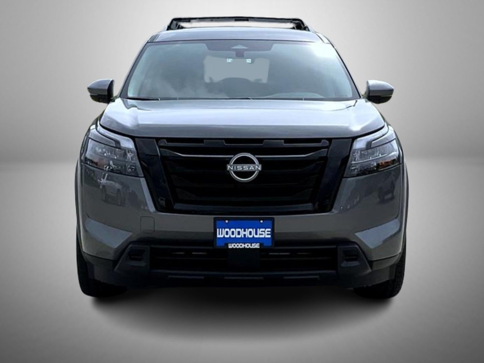 2025 Nissan Pathfinder SV photo 2