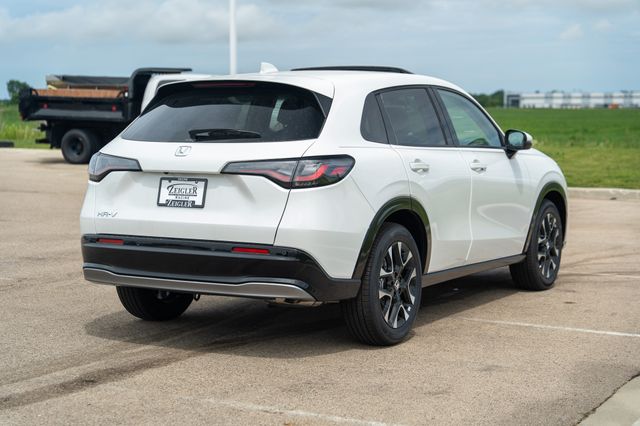2026 Honda HR-V EX-L photo 2