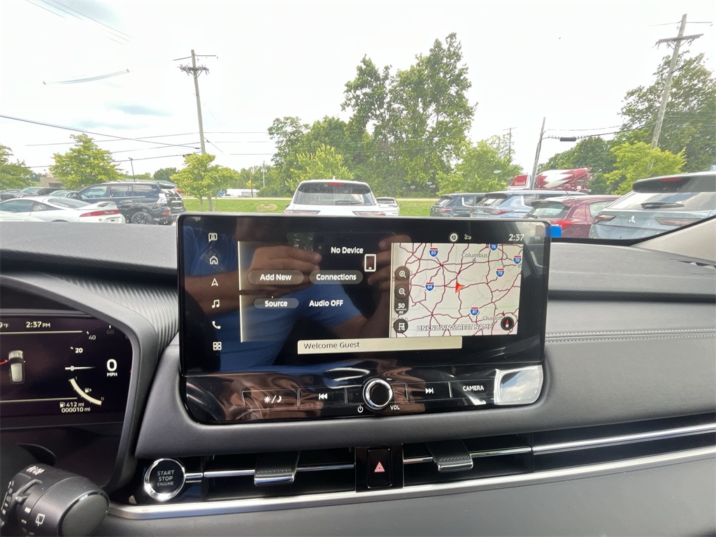 2025 Mitsubishi Outlander SE photo 16