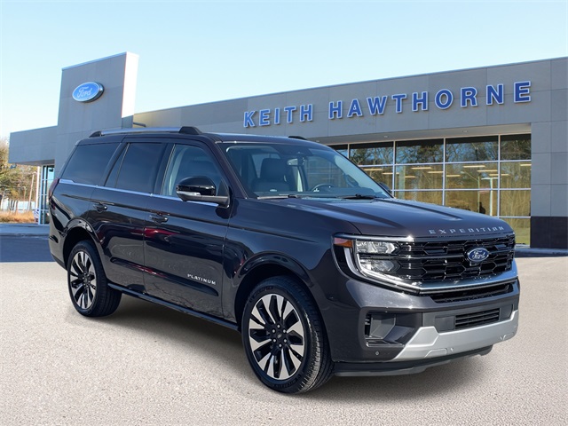 2025 Ford Expedition Platinum's photo