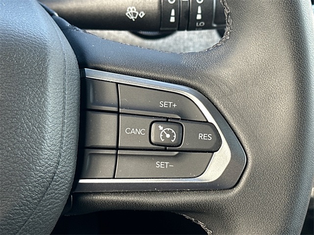 2024 Jeep Compass Latitude photo 18