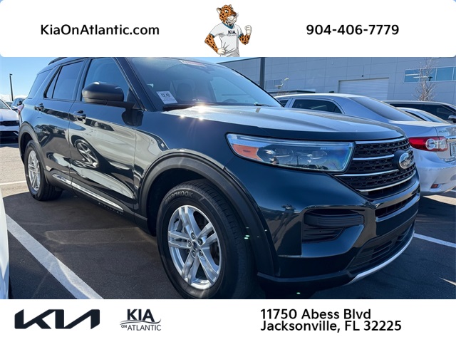2022 Ford Explorer XLT's photo