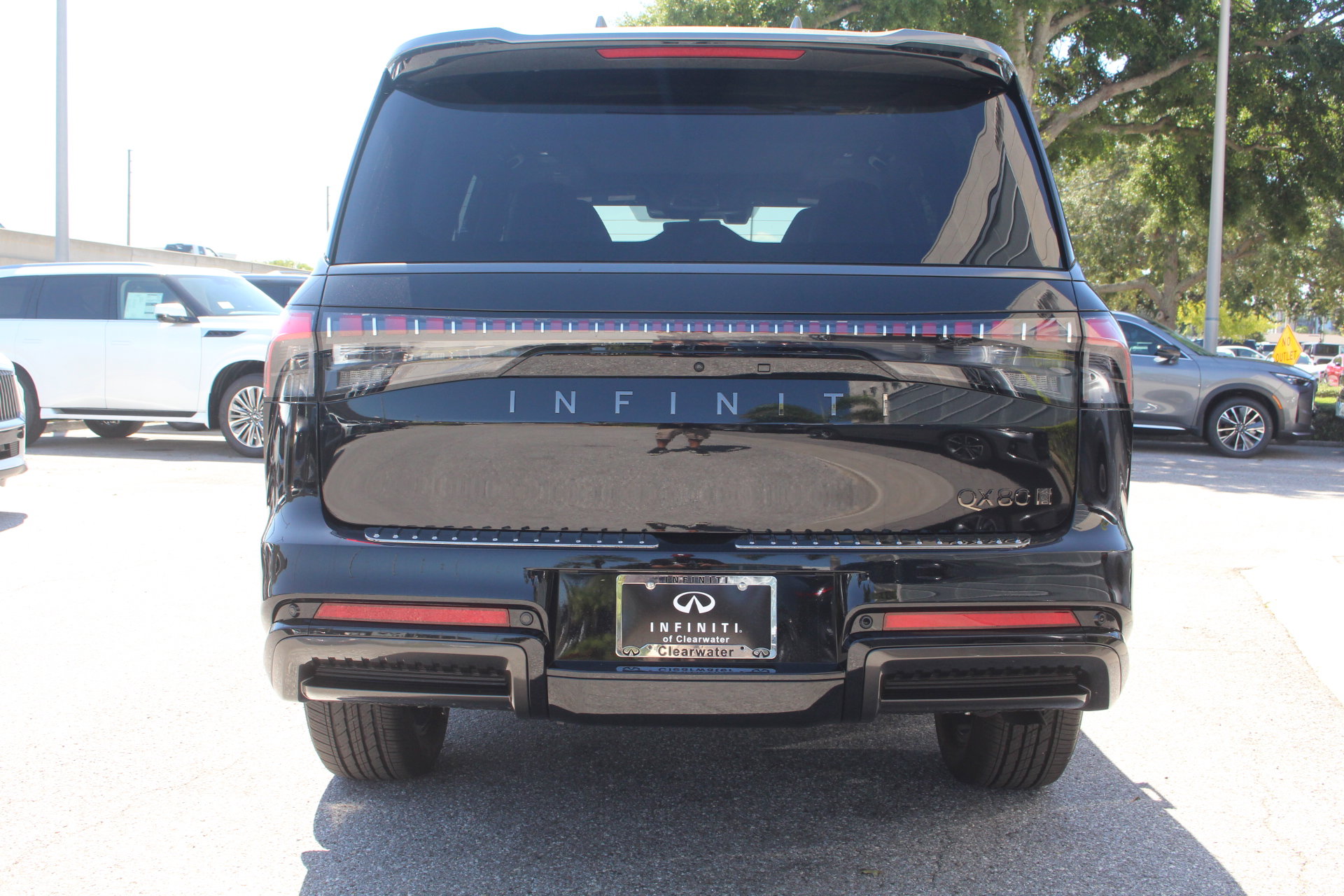 2026 Infiniti QX80 photo 4