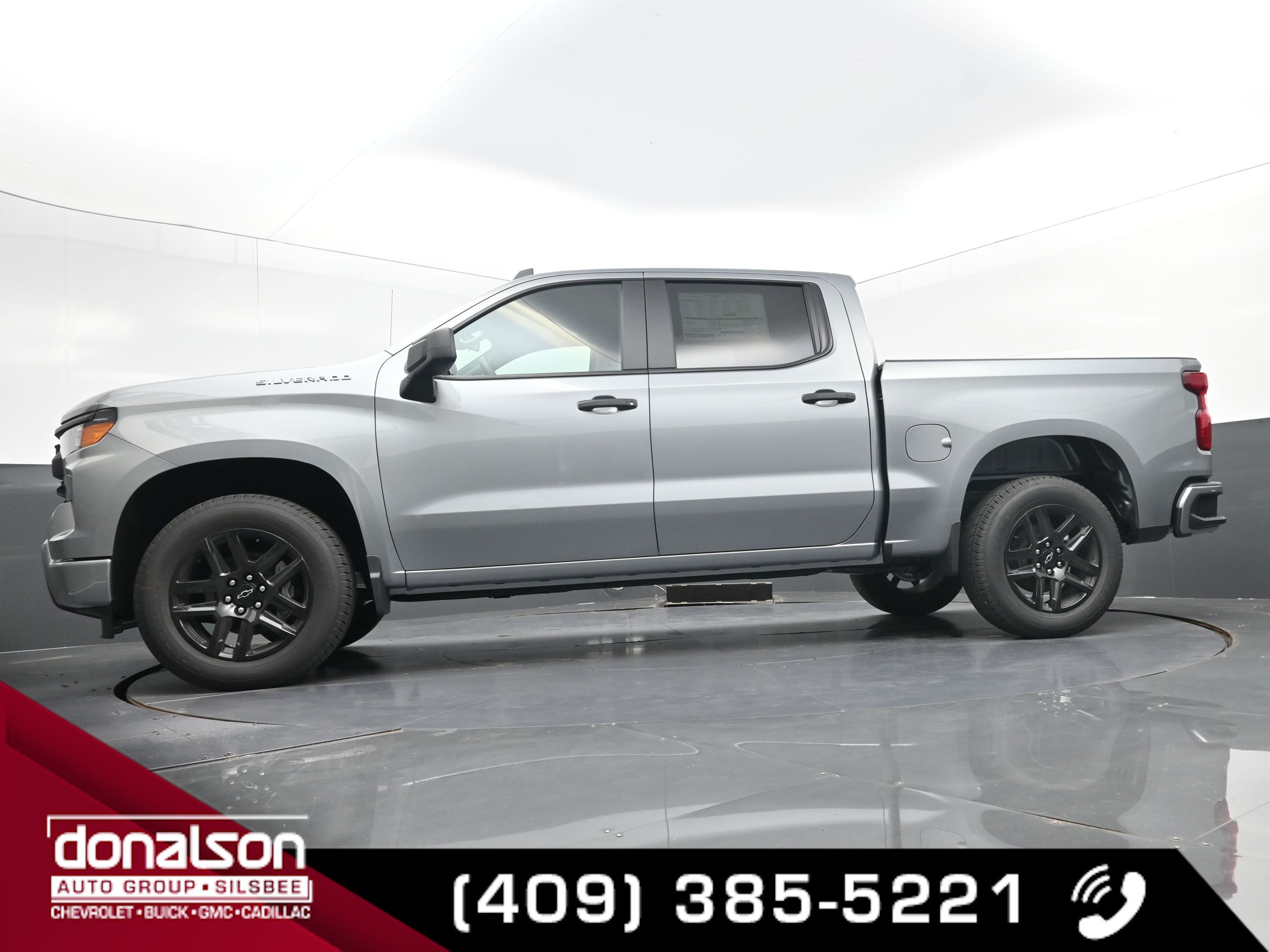 2026 Chevrolet Silverado Custom photo 13