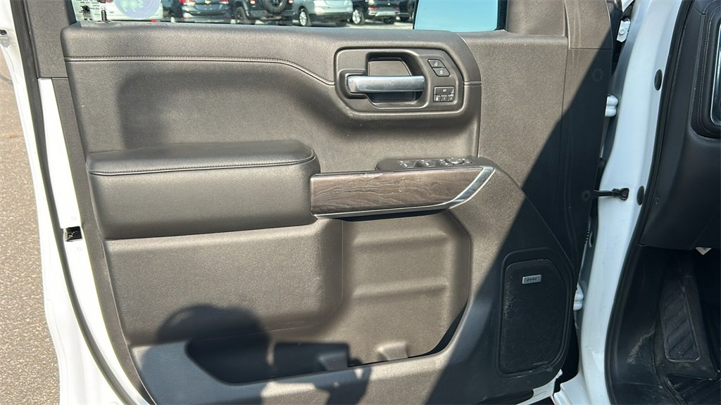 2019 Chevrolet Silverado 1500 LTZ photo 14