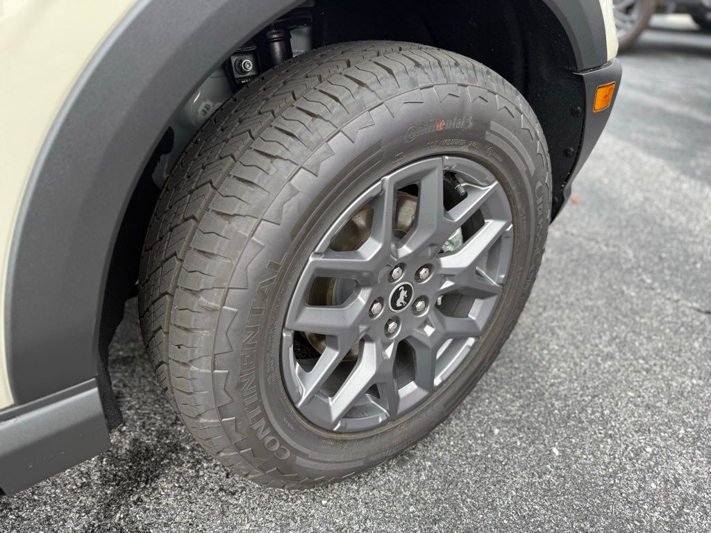 2025 Ford Bronco Sport Big Bend photo 2