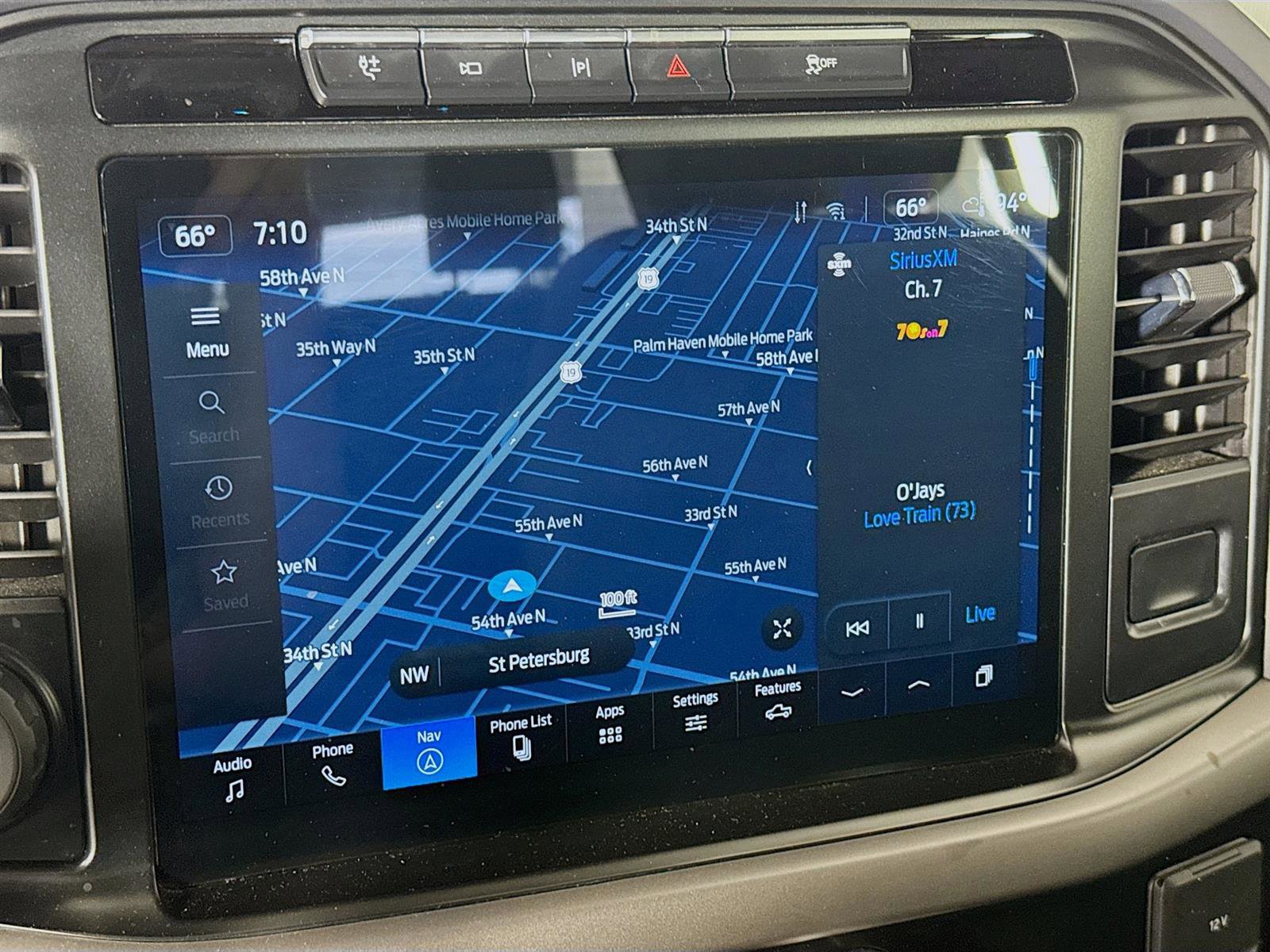 2024 Ford F-150 XLT photo 15