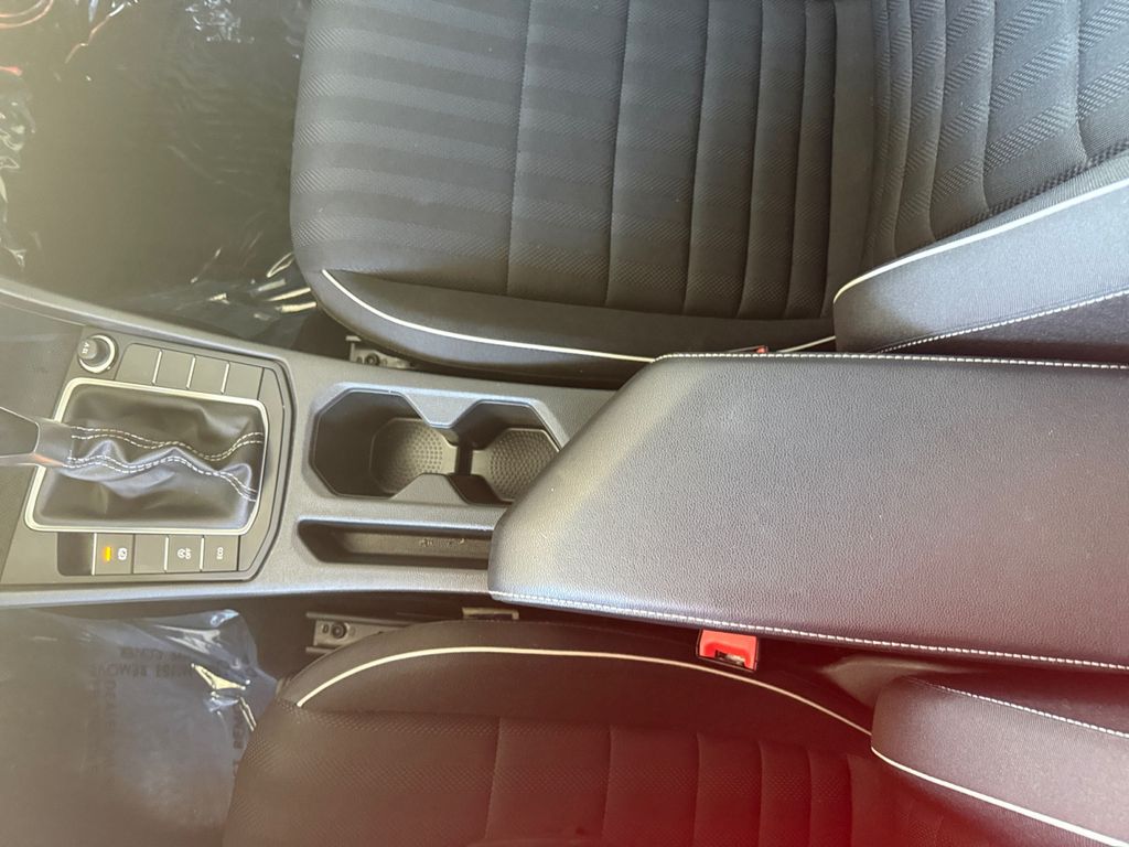 2024 Volkswagen Jetta 1.5T Sport photo 23