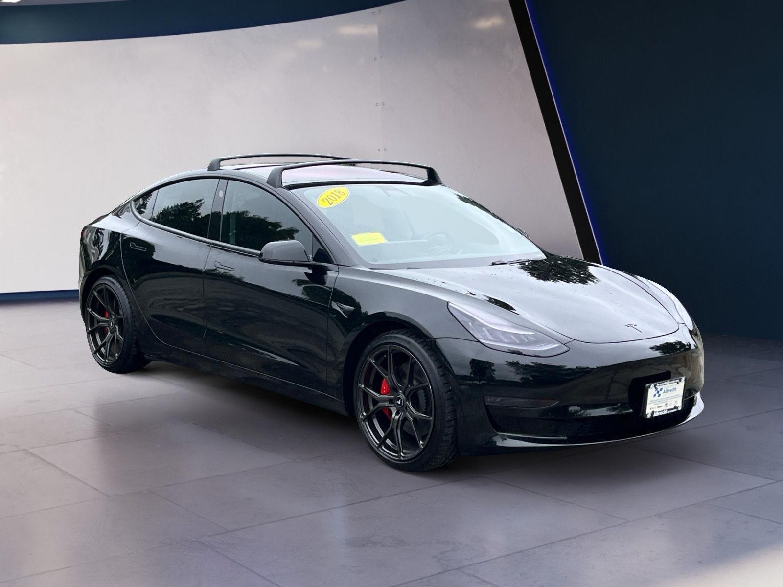 2018 Tesla Model 3 Long Range photo 2