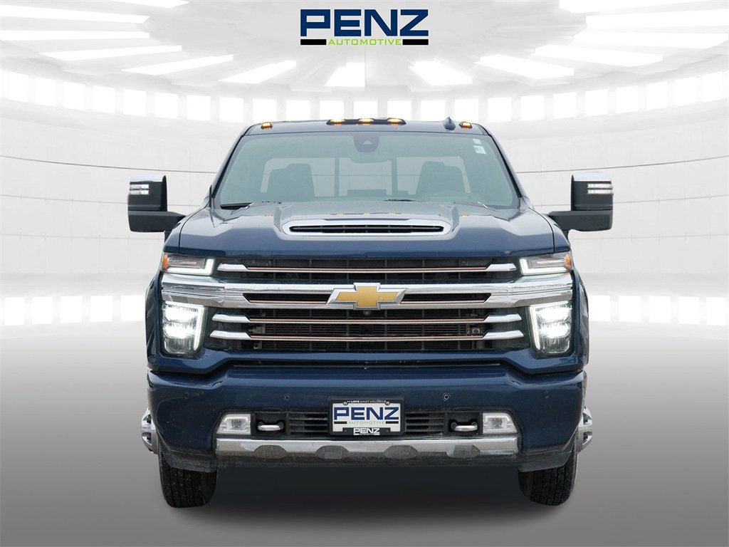 Used 2021 Chevrolet Silverado 3500HD High Country with VIN 1GC4YVEY7MF199881 for sale in Rochester, Minnesota