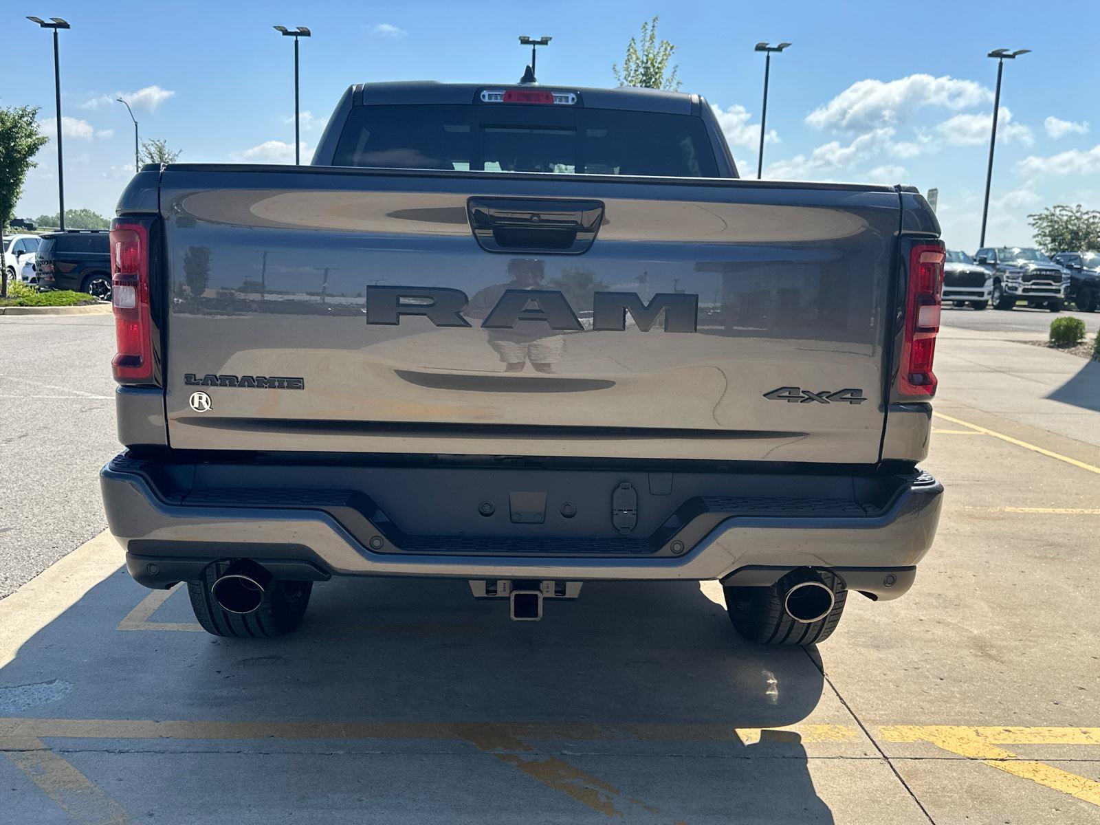 2026 Ram 1500 Laramie photo 2