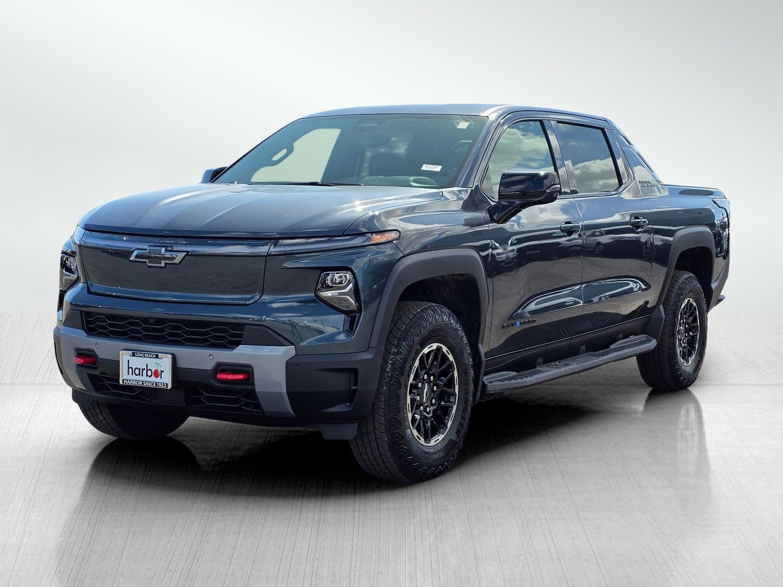 2026 Chevrolet Silverado EV Trail Boss photo 4